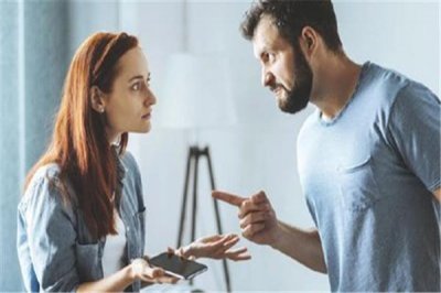 ​情侣间如何正确吵架 创造幸福的伴侣沟通术