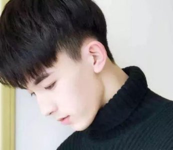 ​不用烫染也好看的男士发型设计搭配！