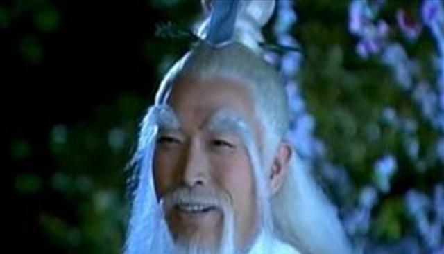 二郎神的师傅是谁玉帝，如来不敢惹，菩提老祖也喊其祖师爷！