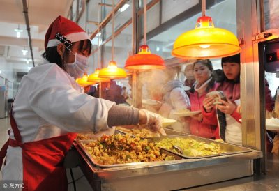 ​“食堂”用英语怎么表达？生活就餐必备口语！