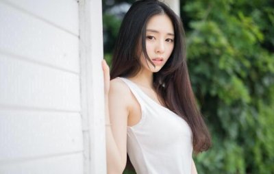 ​小说：她带着空间商城穿越，没想到空间还会升级