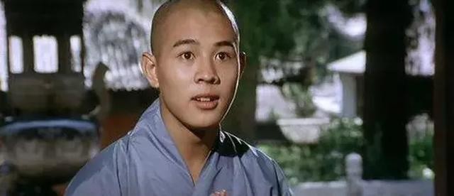 李连杰为什么开始疾病缠身（半年被死亡200次）(4)