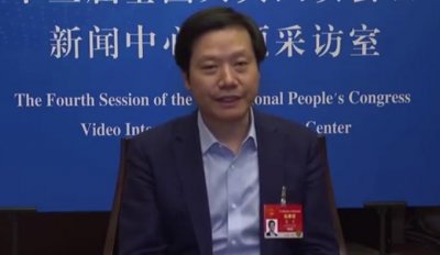 ​雷军建议出台手机等设备适老标准，网友支持：我们都会老