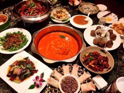 ​贵州菜又称为黔菜，由贵阳菜、黔北菜、民族菜组成，你吃过多少