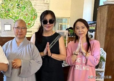 ​王祖贤近照曝光,58岁仍然仙气十足，创业开艾灸馆焕发第二春！