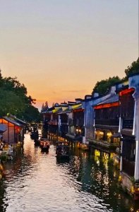 ​介绍浙江省杭州市，底蕴深厚