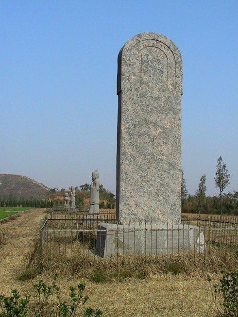 《神探狄仁杰》中李弘没有做过皇帝为何被称为孝敬皇帝？