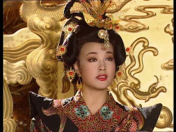 《神探狄仁杰》中李弘没有做过皇帝为何被称为孝敬皇帝？