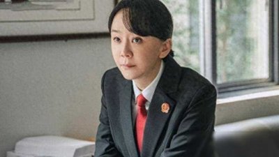 ​“很体面但没钱”的职业：教师、护士、辅警——为何并不意外？