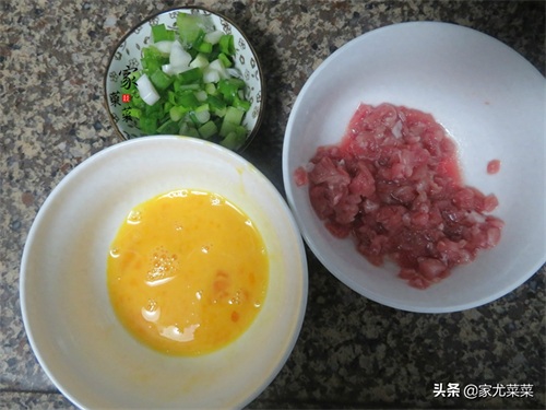 早餐想吃肠粉不用买了，做法和配方都告诉你，嫩滑爽口，超简单
