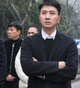 朱小贞留下的宝贵线索 火灾现场的两本书 或许可以破解未解之谜