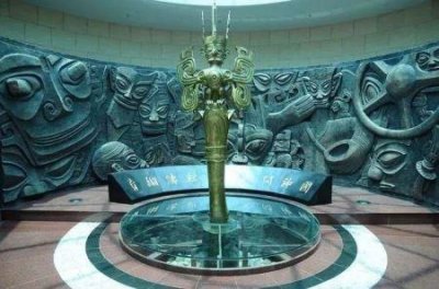 三星堆6座祭祀坑已出土编号文物15109件青铜铸造技艺与中原同出一脉