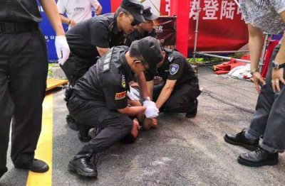 ​任达华被捅经过始末真相原因揭秘？任达华得罪了谁现在状况如何？