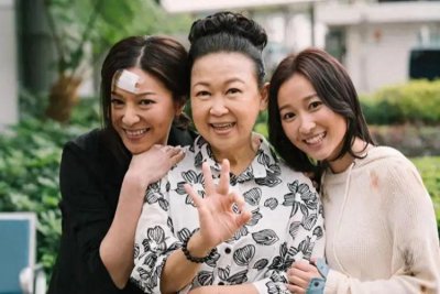 ​TVB御用阿妈朱咪咪疯狂变瘦复出，72岁洪金宝染黑发回春似壮年