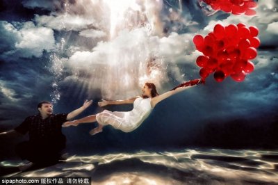 ​别出心裁的甜蜜情侣照  画面超唯美不拍就OUT啦