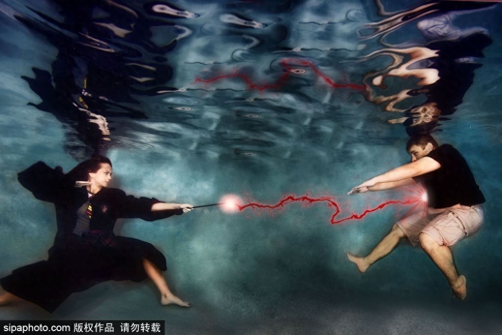 别出心裁的甜蜜情侣照  画面超唯美不拍就OUT啦