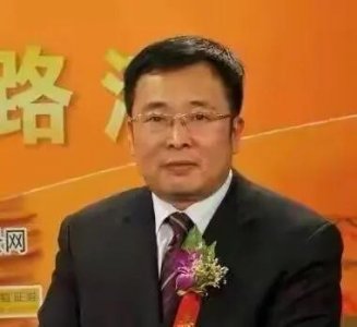 ​锐澳鸡尾酒的广告营销“上位”史