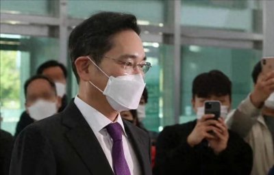 ​三星新掌门，曾两度被捕入狱，又被总统特赦，韩国财阀之王李在镕