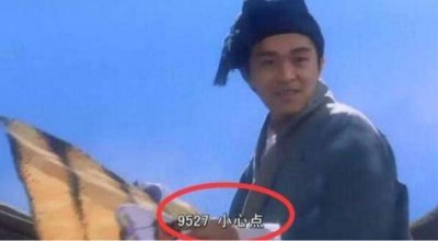 ​星爷电影中多次出现的“9527”，是什么梗？会说粤语的人才懂