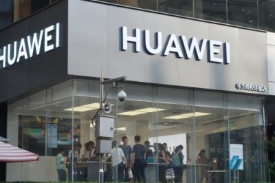 华为手机无法预装谷歌GMS服务,用户自行安装存在高风险?