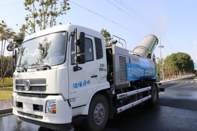 ​喷雾降尘改善空气环境质量