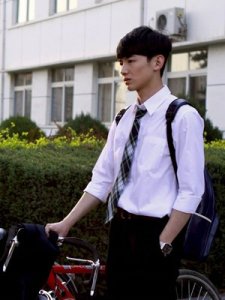 ​电视剧夏至未至陆之昂是谁演的 白敬亭演过哪些电视电影