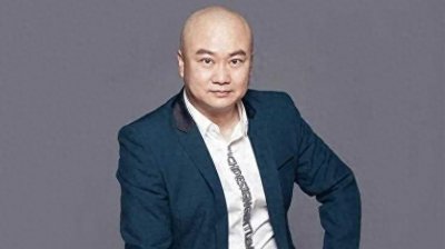 网红圈内幕曝光!夏嘉伟惨遭真相碾压,背后故事震撼人心!