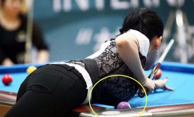 九球天后,潘晓婷桌球台上的尴尬事件!