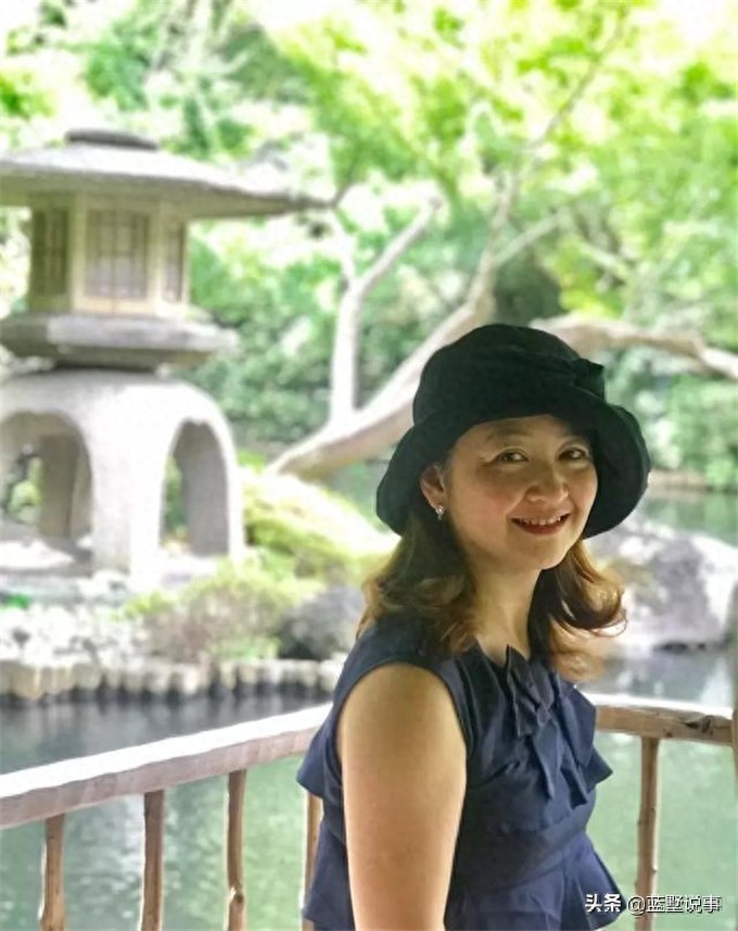 《城南旧事》的“英子”沈洁,人到中年了还是十岁时的笑容