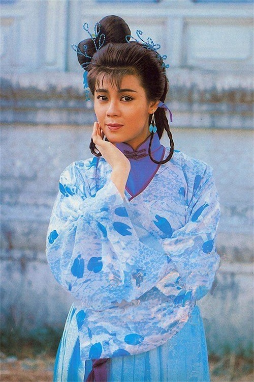 金庸笔下女影星怀旧图集(2):96版《笑傲江湖》梁佩玲的美照