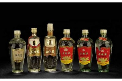 ​60年五粮液多少钱一瓶(60年五粮液69度酿神)