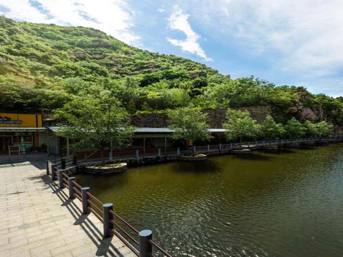 5、青龙湖旅游度假区