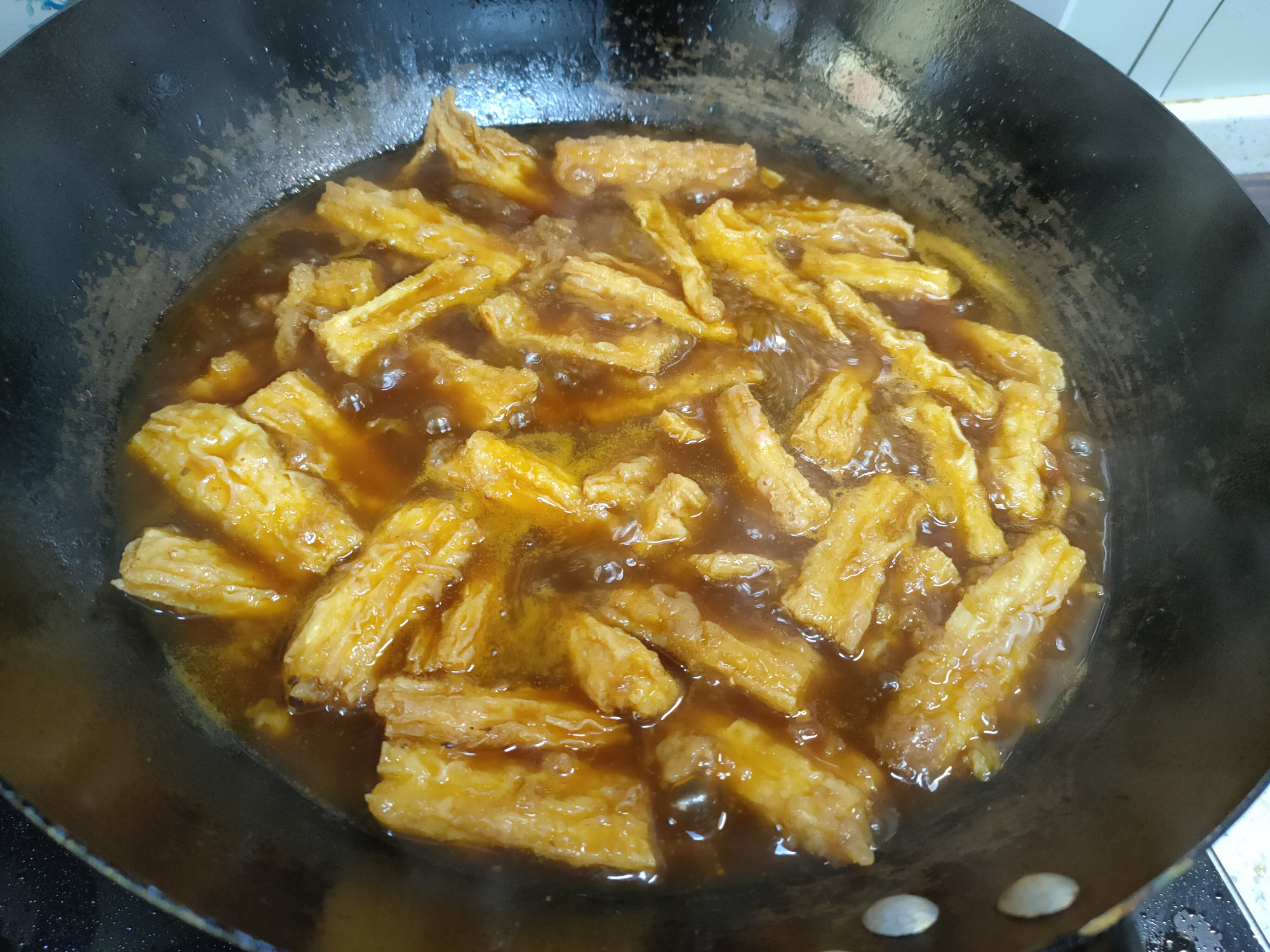 正宗炝锅腐竹做法（麻辣鲜香的炝锅腐竹家常做法）