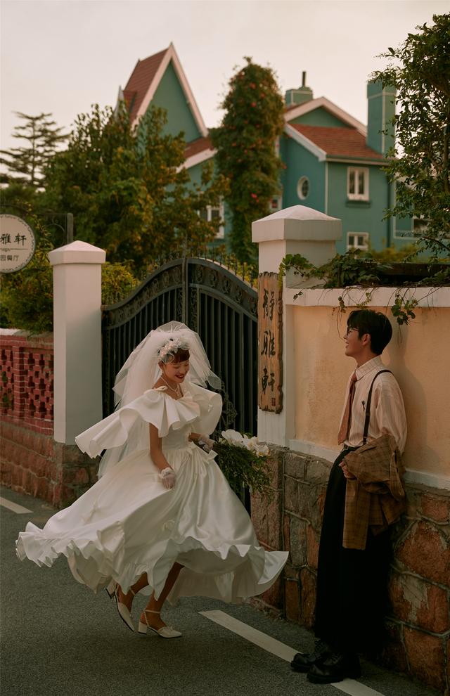 拍婚纱照一般多少钱合适（拍婚纱照多少钱正常）(5)