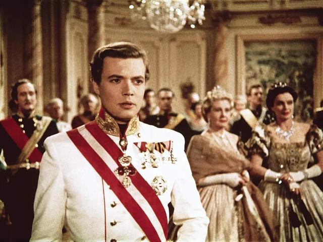 茜茜公主所有人物关系(德国最伟大演员)(3)