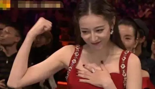 女星走光集锦分享（女星走光合集盘点）