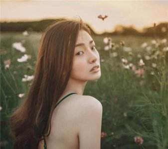 ​女生问在干嘛呢怎么回答，女孩问干嘛呢怎么幽默回答