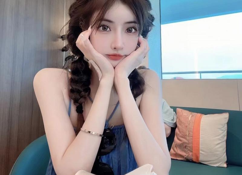 断联期间男生突然换头像,我问他怎么换头像了,他不回我