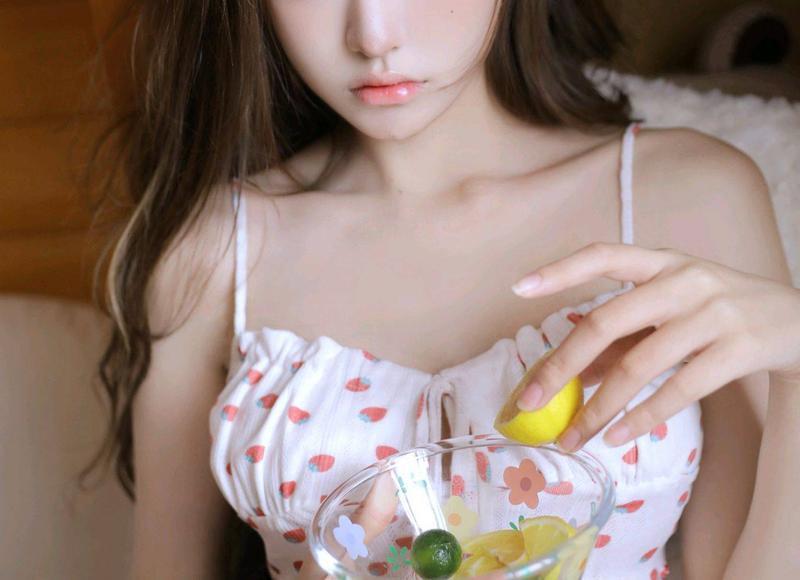 低调宣布自己有对象了 低调宣布有男朋友的说说