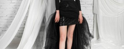 ​黑纱裙配什么上衣