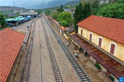 ​蒙自碧色寨：停留在时光中的法国式火车站，电影《芳华》取景地