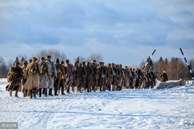 ​波兰简史——苏波战争的经过（1）