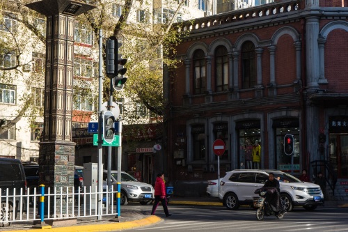 哈尔滨的百年老街，果戈里大街