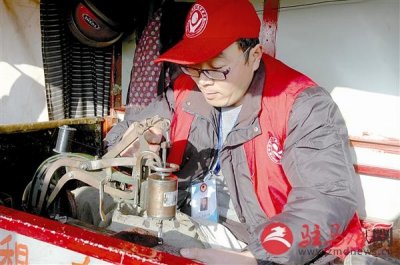 ​赵铁锤：义务修鞋匠 乡村“活雷锋”