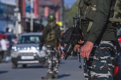 ​连正规军都死伤惨重！印控克什米尔究竟怎么了，9名印度军人惨死