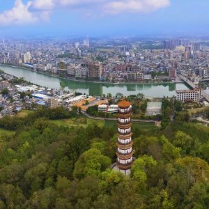 ​广东省惠州市辖县龙门县风景名胜与著名人物与荣誉称号