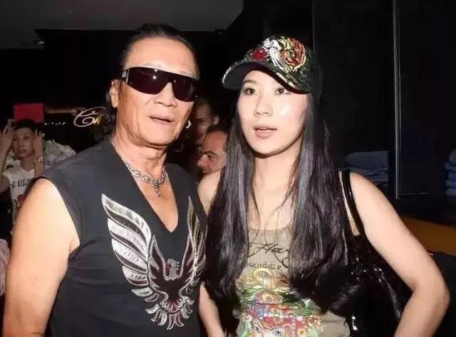 谢霆锋与王菲感情史（谢霆锋的熟女情史）(2)