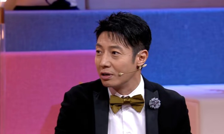 撒贝宁个人资料简历的图片（北大才子撒贝宁爱情事业双丰收）