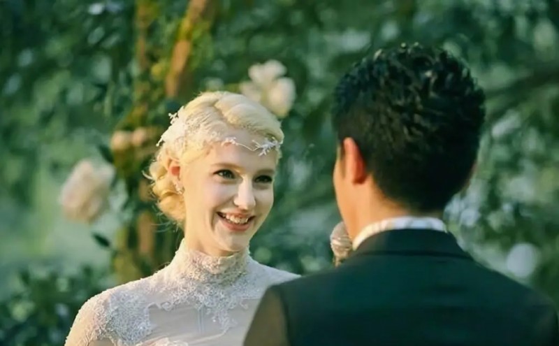 撒贝宁个人资料简历的图片（北大才子撒贝宁爱情事业双丰收）