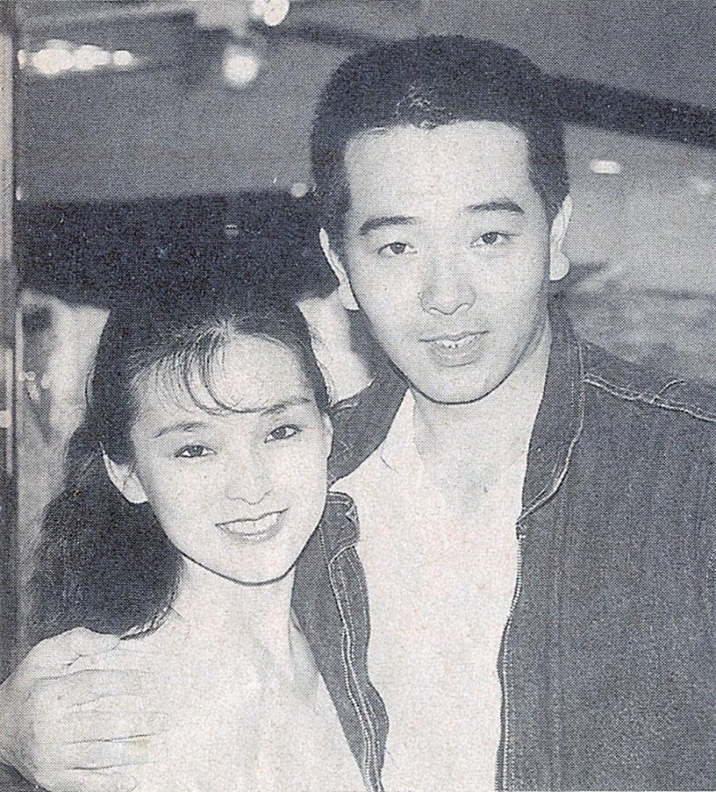 张晨光前妻是岳翎（64岁被骂哭深扒张晨光的过往）